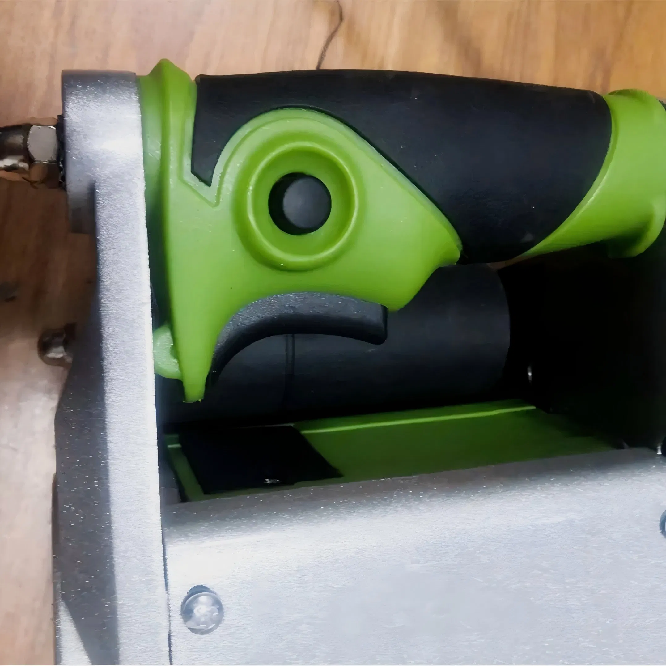 1100W Concrete Wall Cutting Machine 25-35mm Cutting Depth Wall Chaser