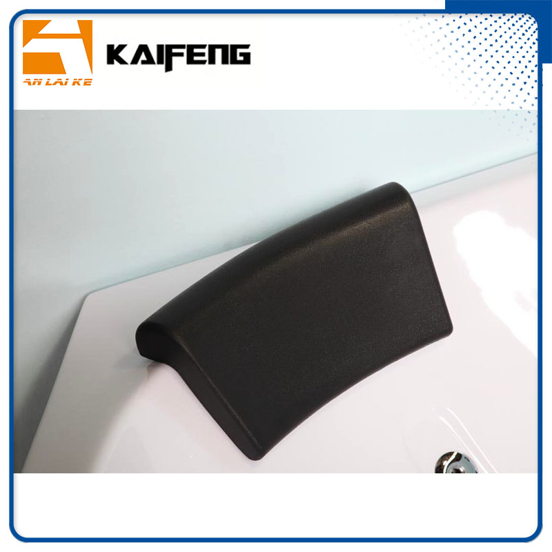 Гидромассажная ванна для двоих KF-615 с подсветкой