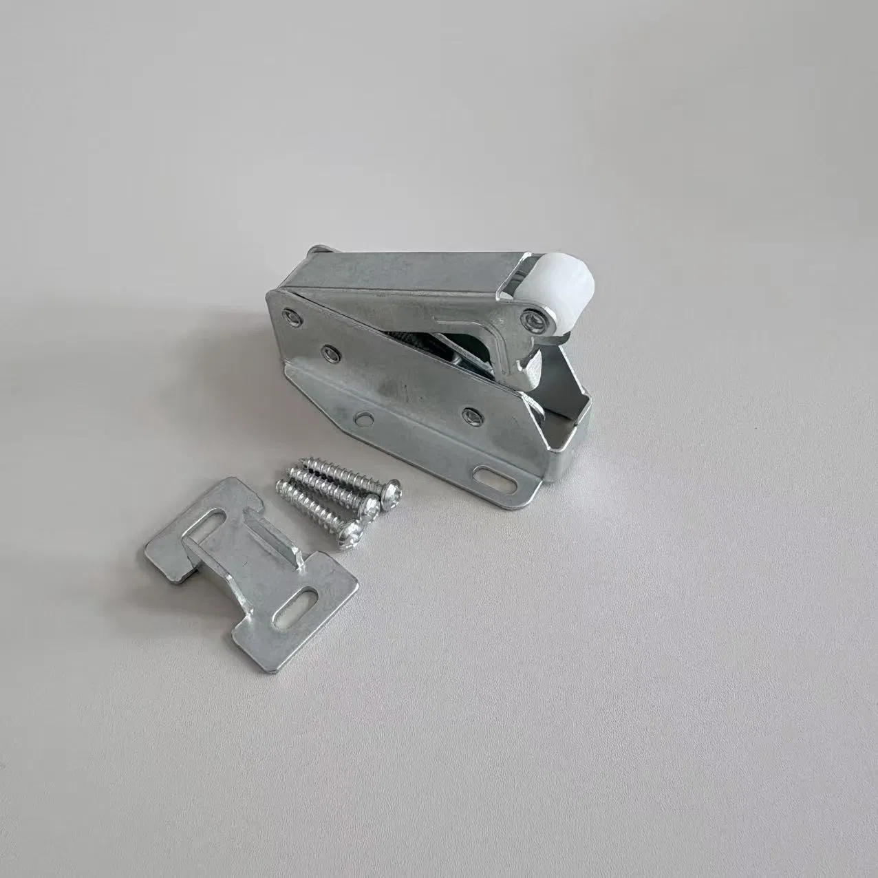 Free Custom Logo Steel Mini Latch with Steel Roller for Access Panel