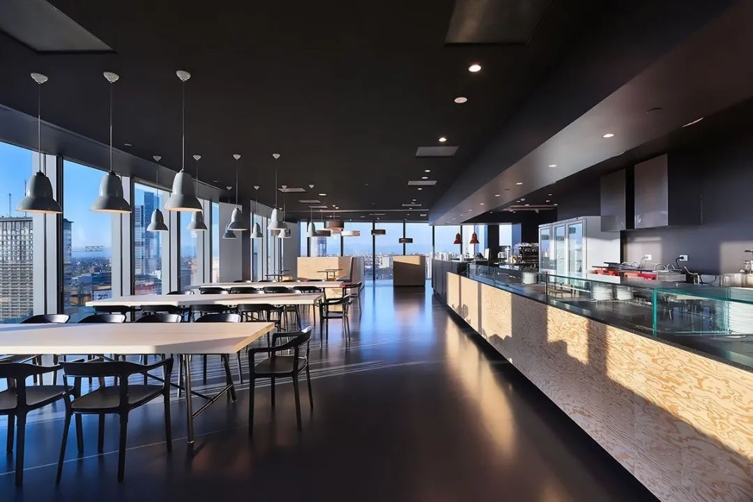 Eco-Friendly Heavy-Duty Rubber Floor Trim for Fireproof Protection