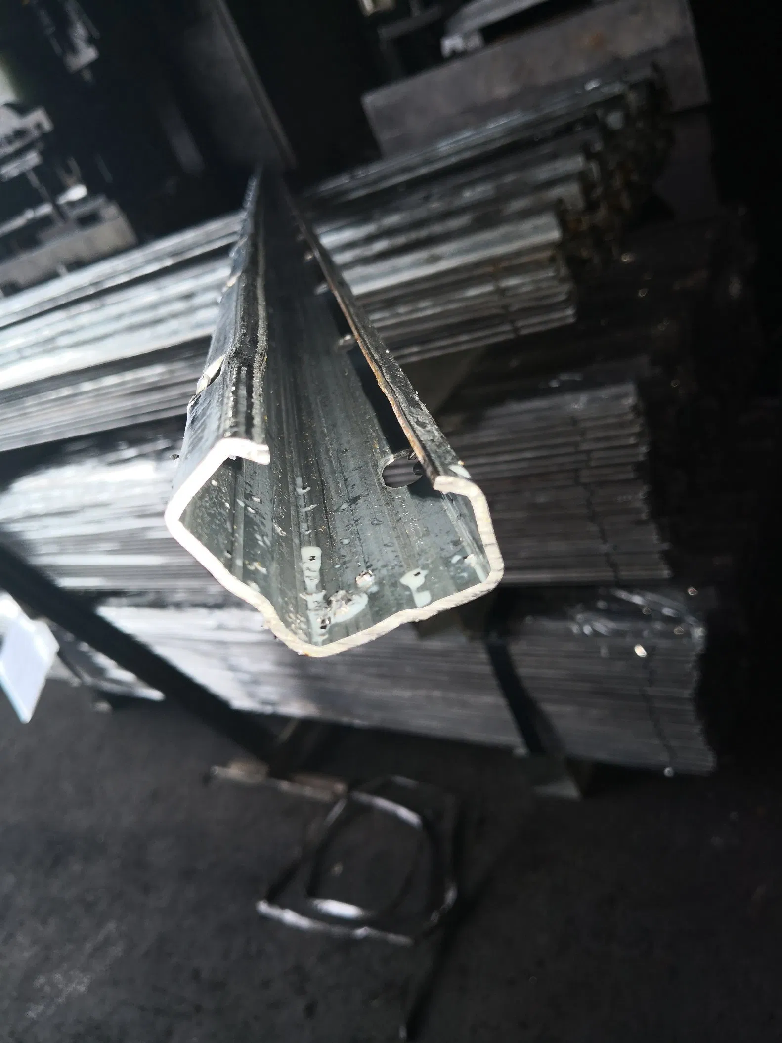 Vineyard Grape Stakes / Grape Post with High Zinc Coated