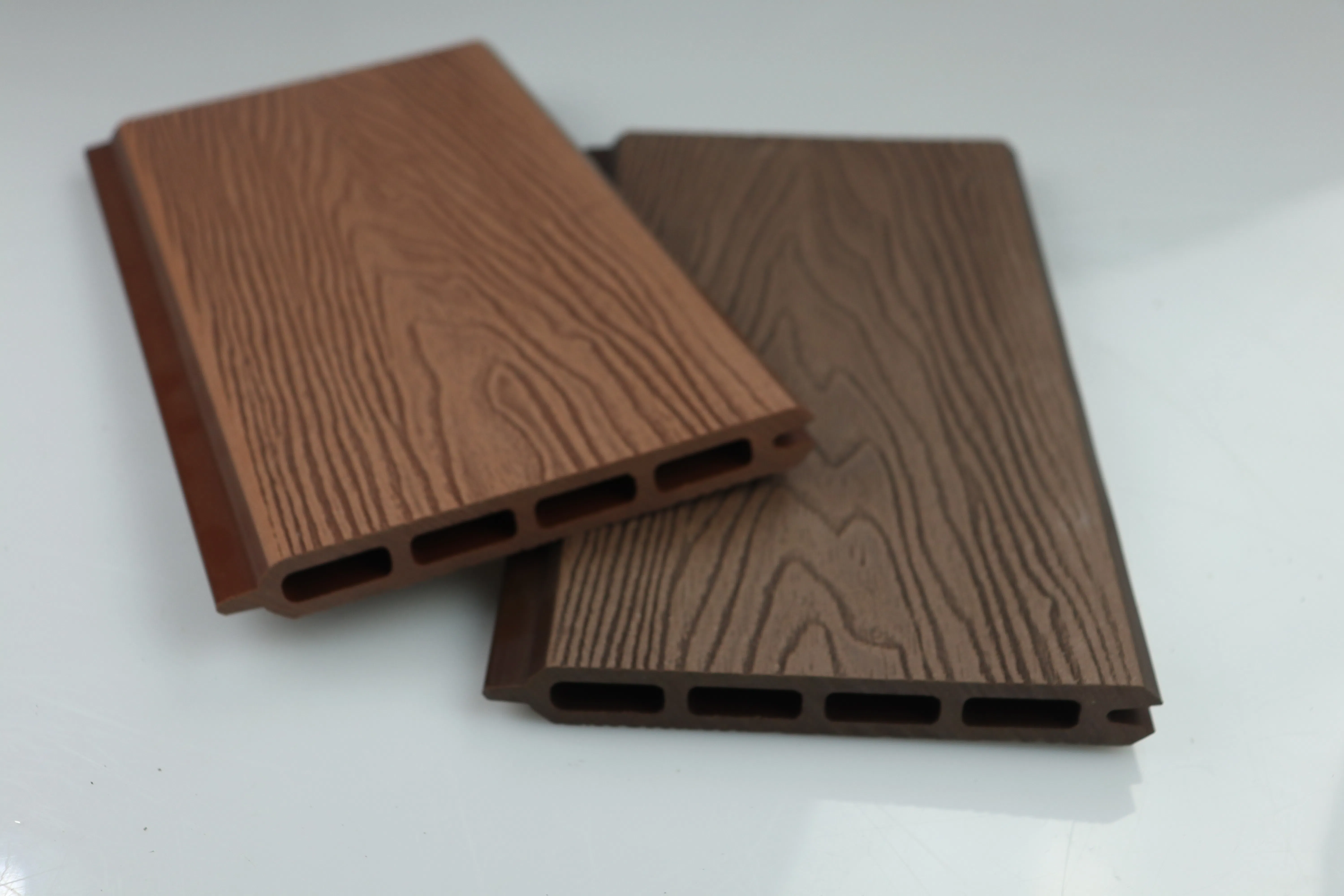 Chic Outdoor Decoration Wood Composite Fencing Panel WPC Garden Fence