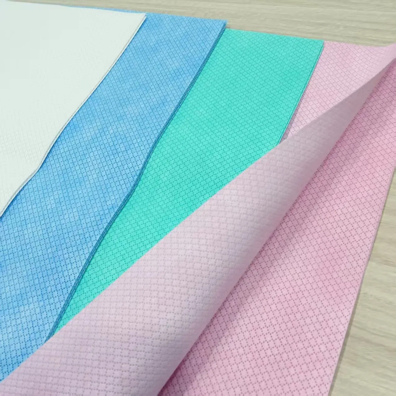 PP Absorbent Mats for Resort Restaurants Pink Table Mats