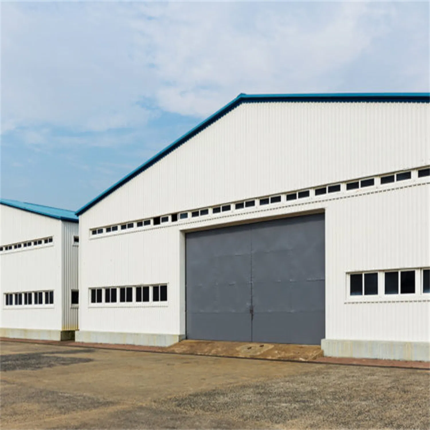 Prefabricated Light Steel Structure Agricultural Storage Machinery and Equipment Warehouse From China Supplier