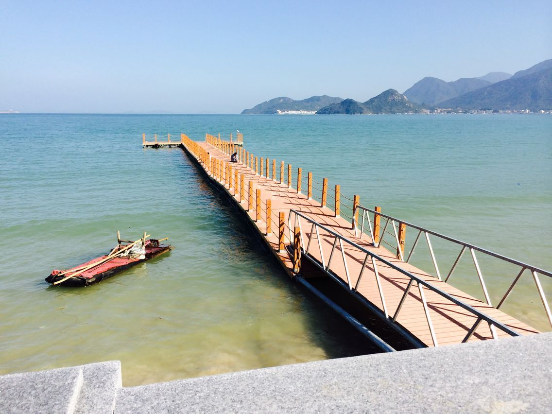 Floating Dock Pontoon Bridge for Boat Yacht