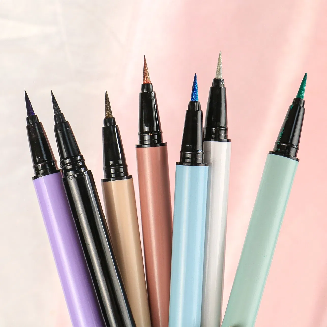 Free Sample Colored Liquid Eyeliner Waterproof Private Label Wholesale