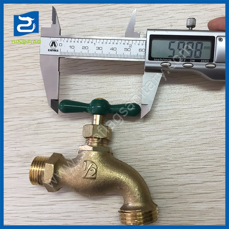 NPT Brass Water Ball Valve Bibcock in Outdoor Garden