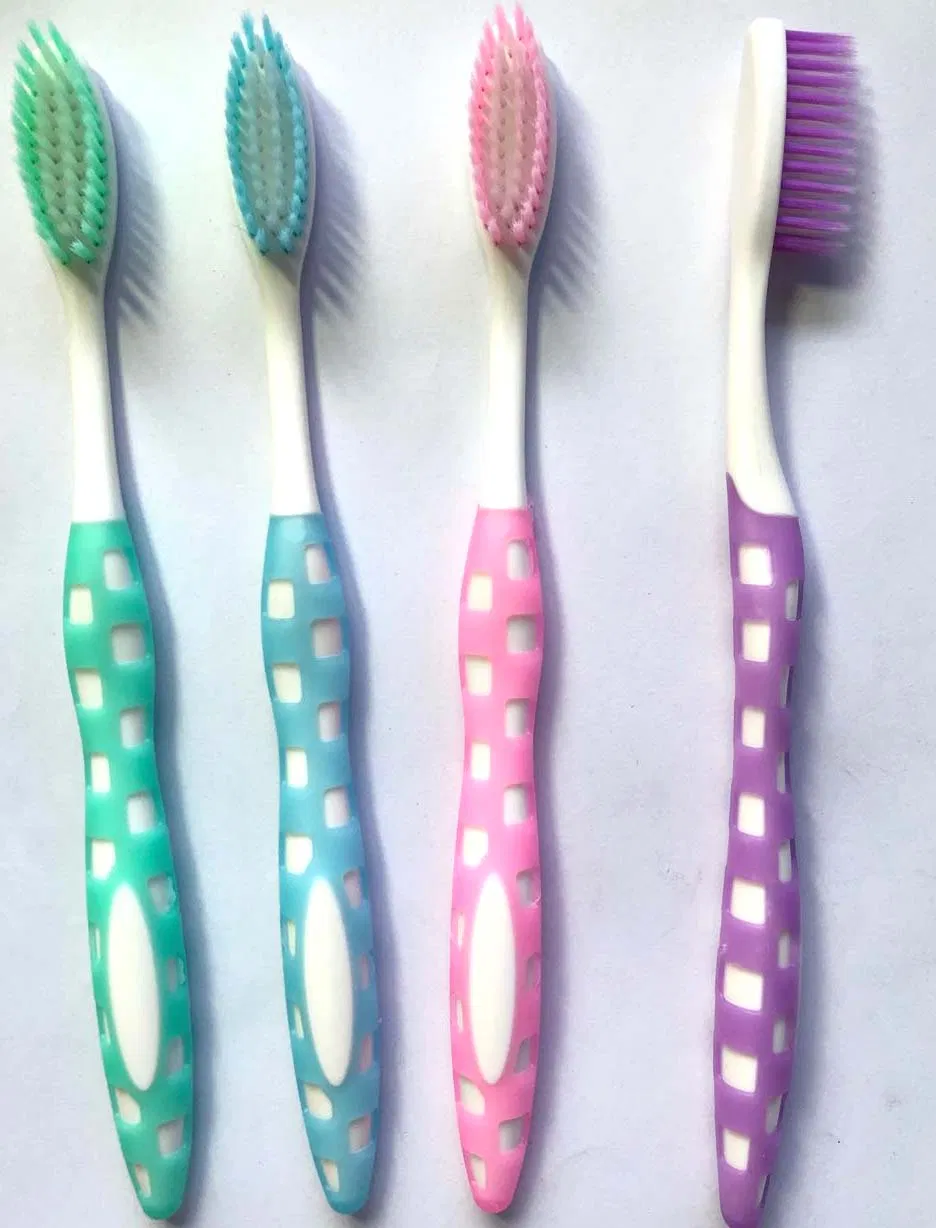 Hot Selling Top Quality Cheapest Supermarket Nylon Bristle Adult Toothbrush