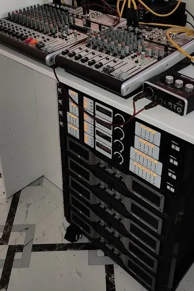 Live Sound Equipment Professional Power Amplifier (KE-600)