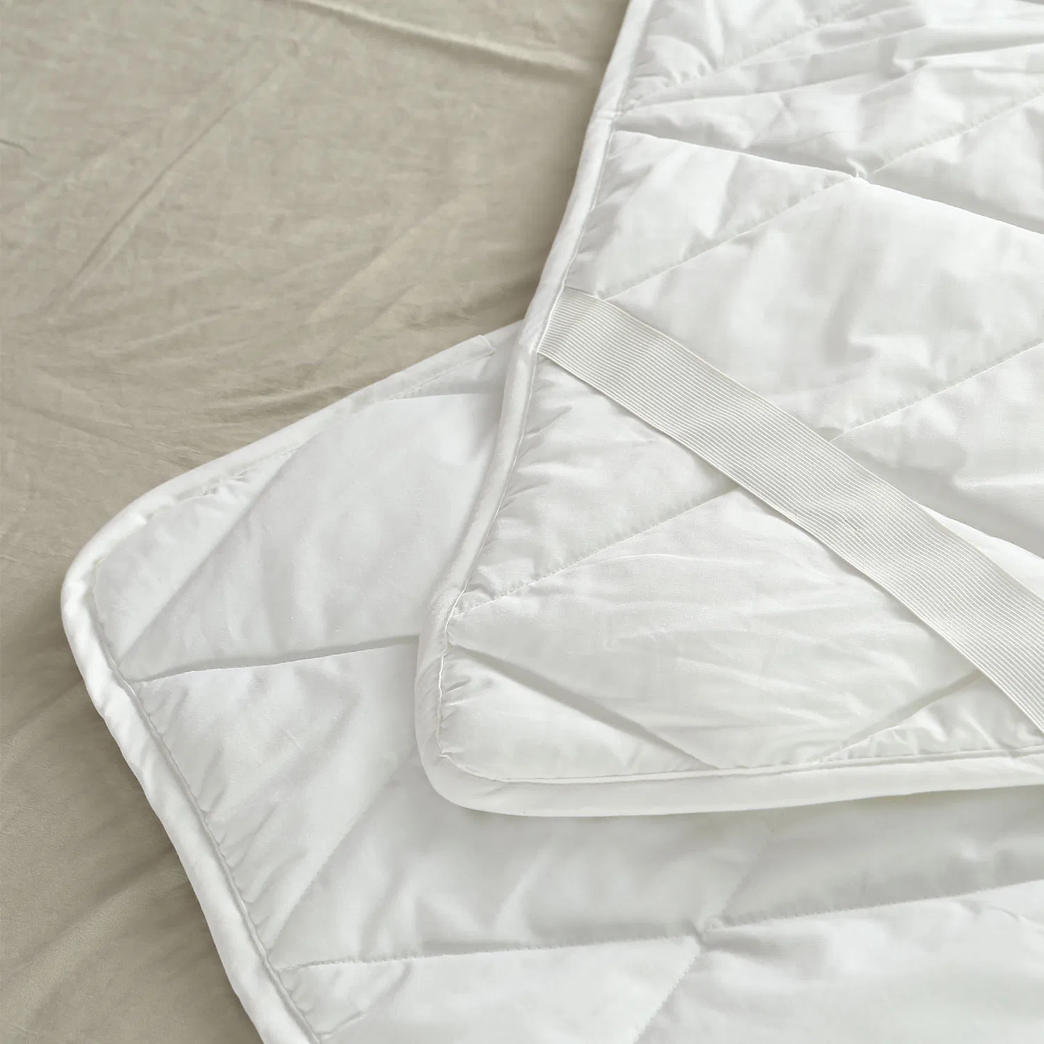 Zhejiang Factory Low Price Breathable Grs Cotton Cover Mattress Cover for Adult Kids Use