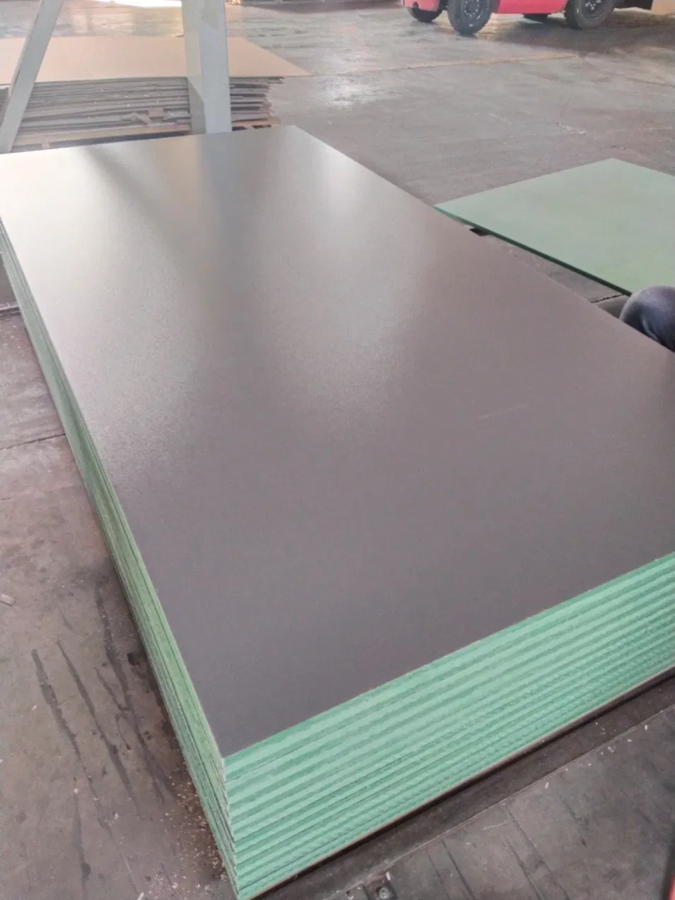 Good Quality Melamine MDF for Building Material and Home Furniture