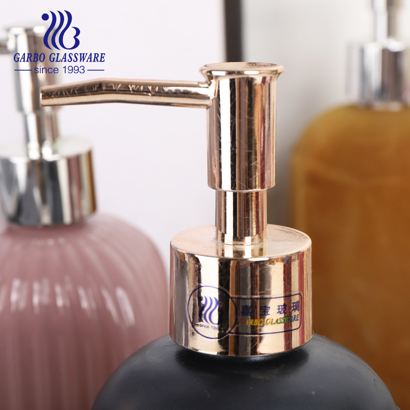 500ml Spray Color High Quality Glass Bottles for Bathroom Sets for Home Hotel Using Customized Tableware