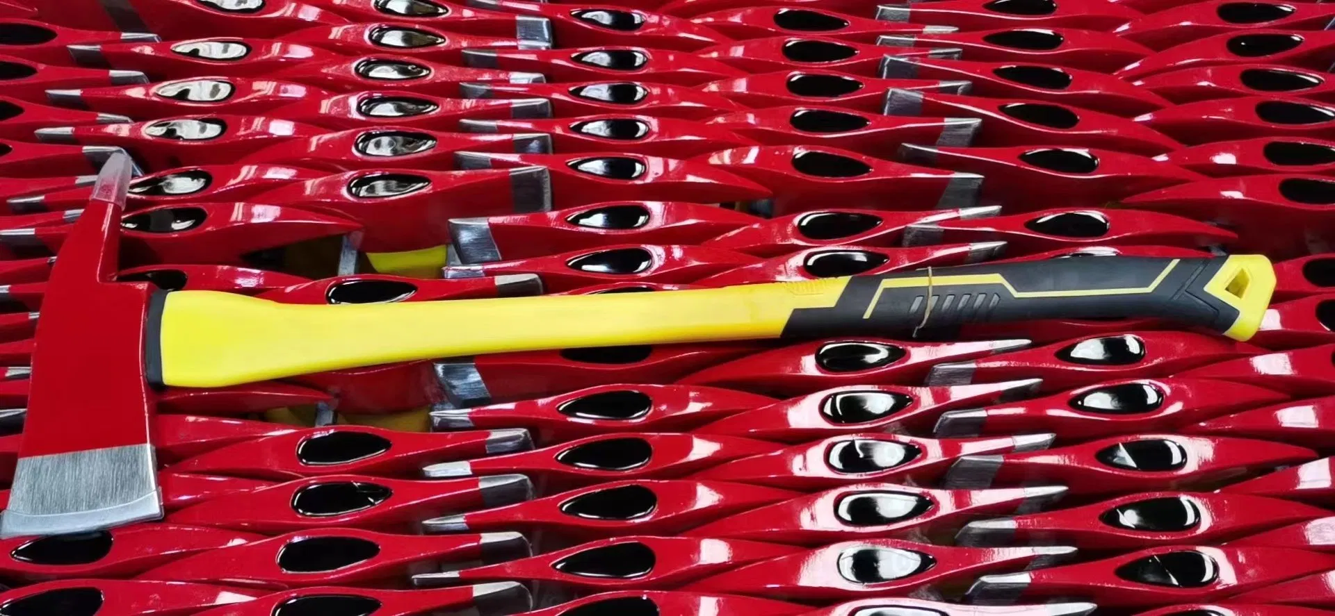 Professional Factory Hand Tool Carbon Steel Claw Hammer with Fiberglass Handle Claw Hammer