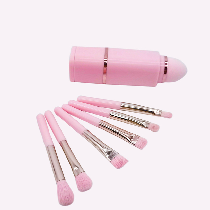 Multifunctional Makeup Tool Blend Contour Highlight and Define Facial Features Makeup Brush