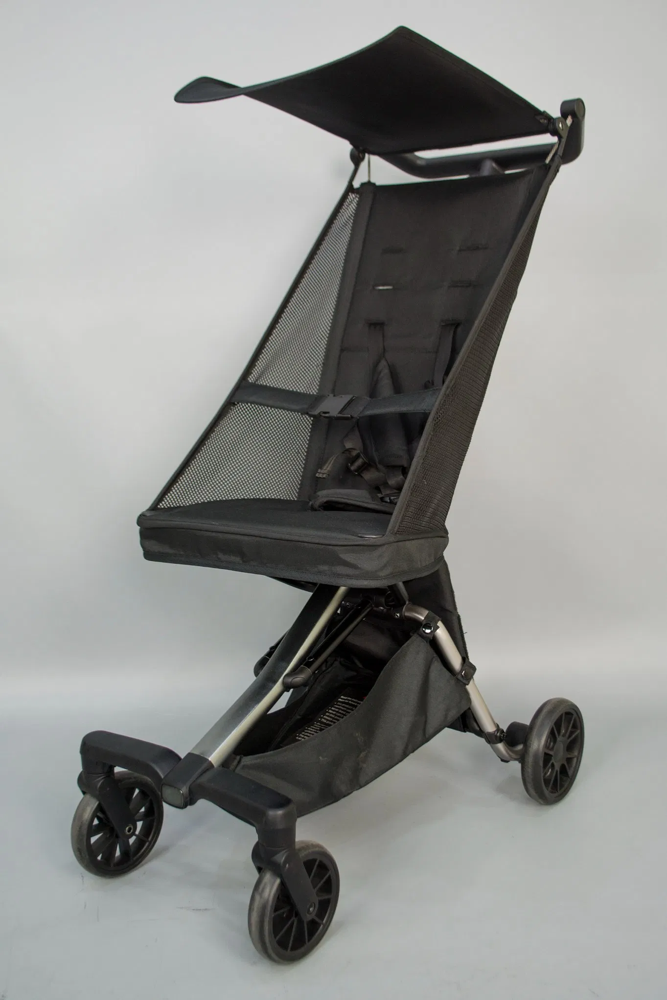 Budget Friendly Z4 Fold Rider with Double Storage Basket for Parents