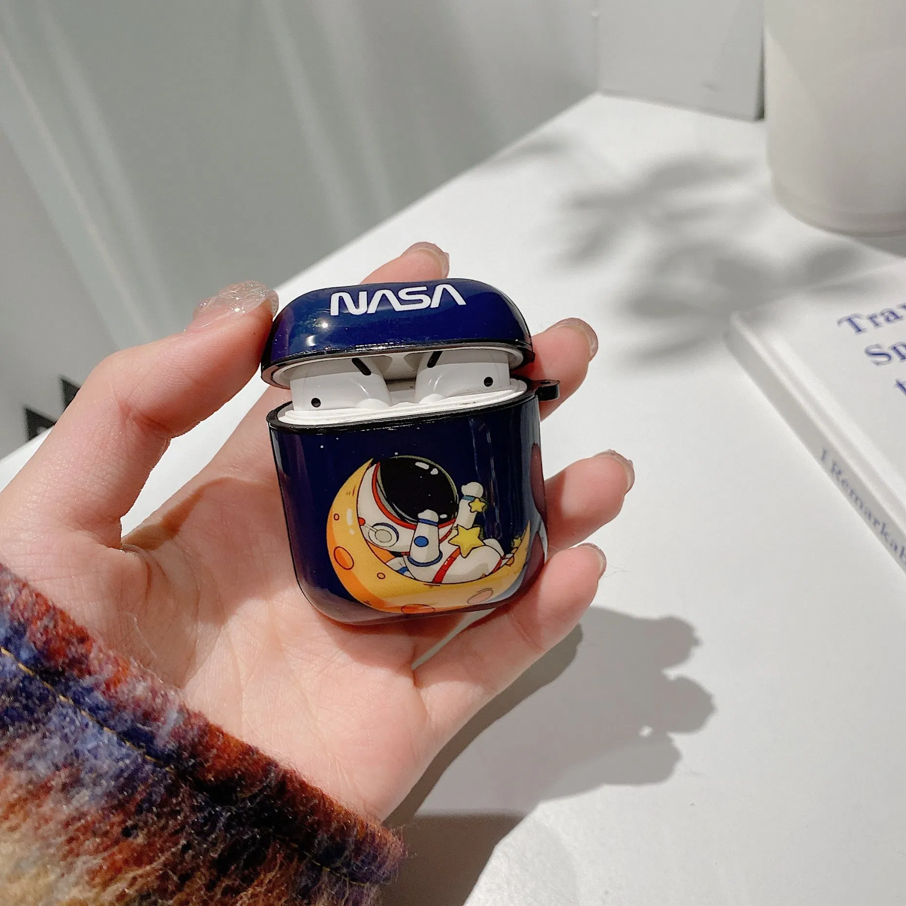 Popular Cool Spaceman Bluetooth Earphone Case for Air PRO 2 Series Earphone Protector