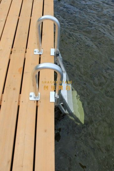 Hot Selling 8 Meter Marine Gangway Aluminium Ladders