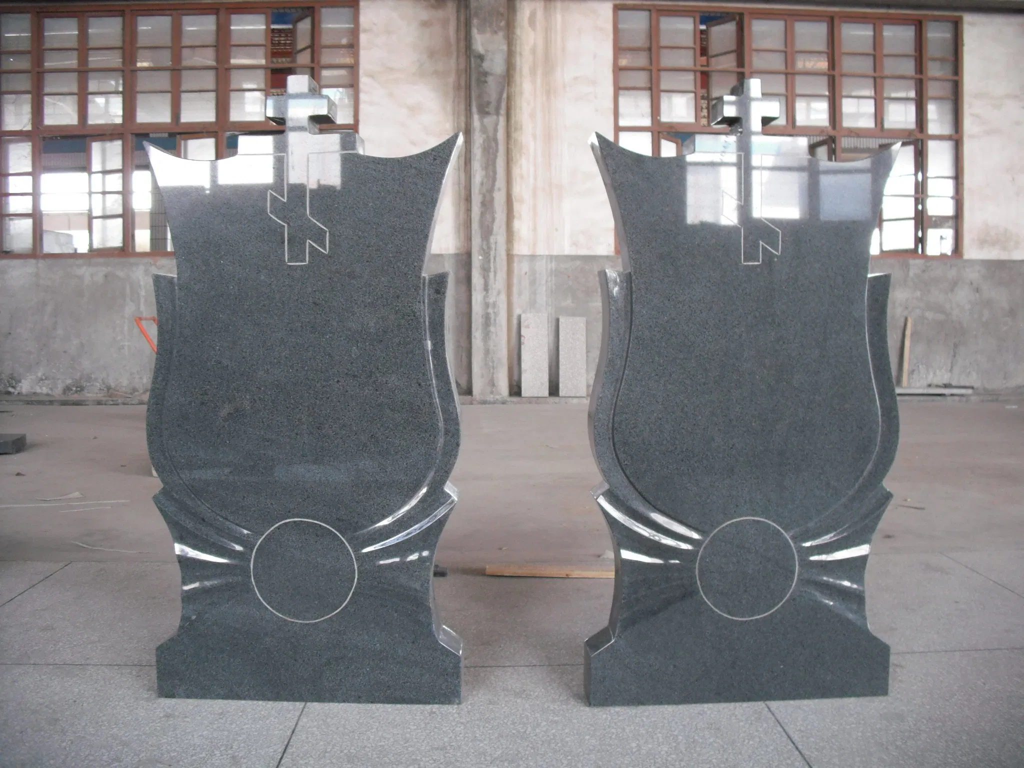 Professional Customized Russian Monuments G654 Granite European Style Tombstone