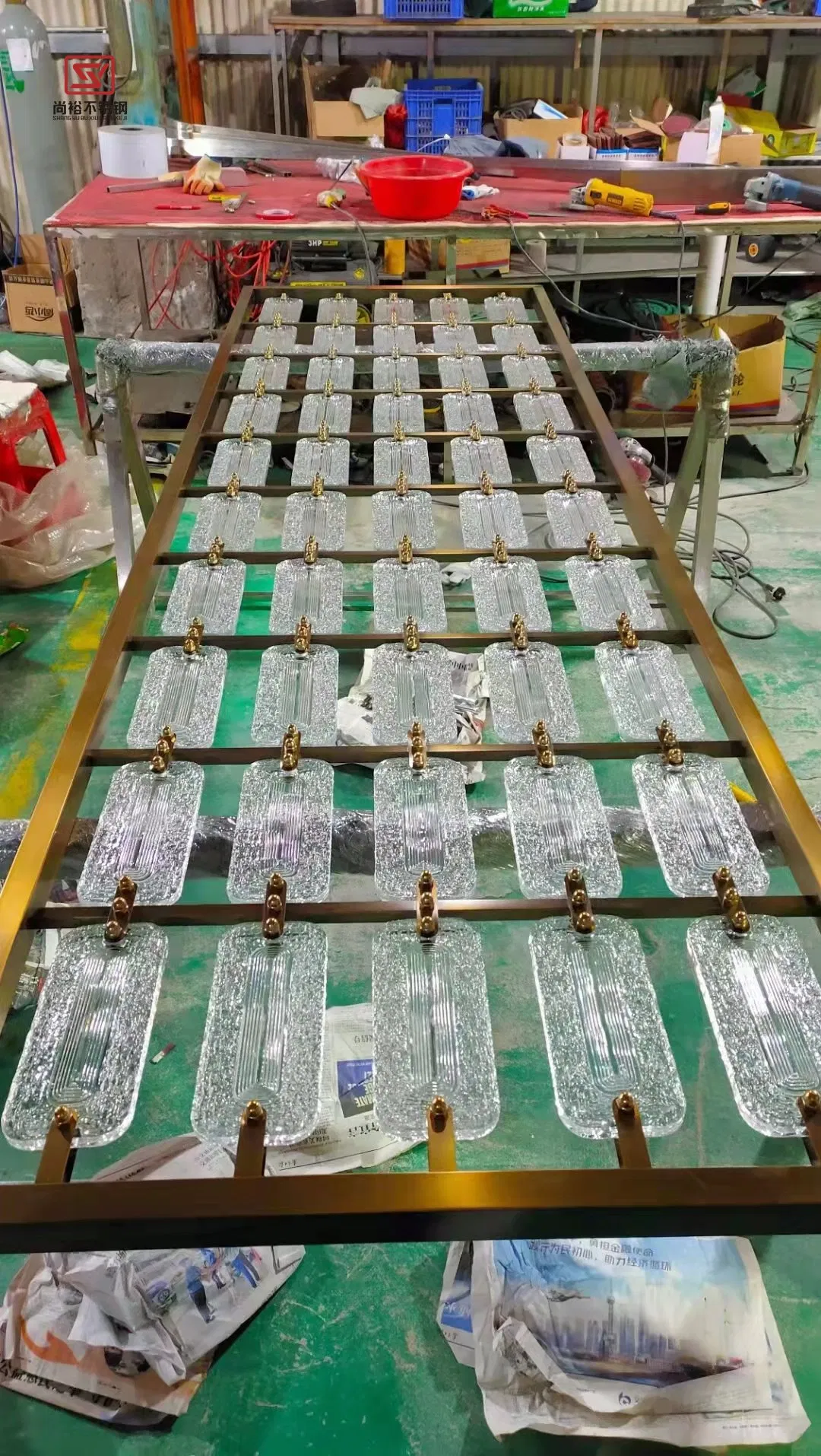 Screen Hotel Divider Customized Decorative Stainless Steel Metal Living Room Partition