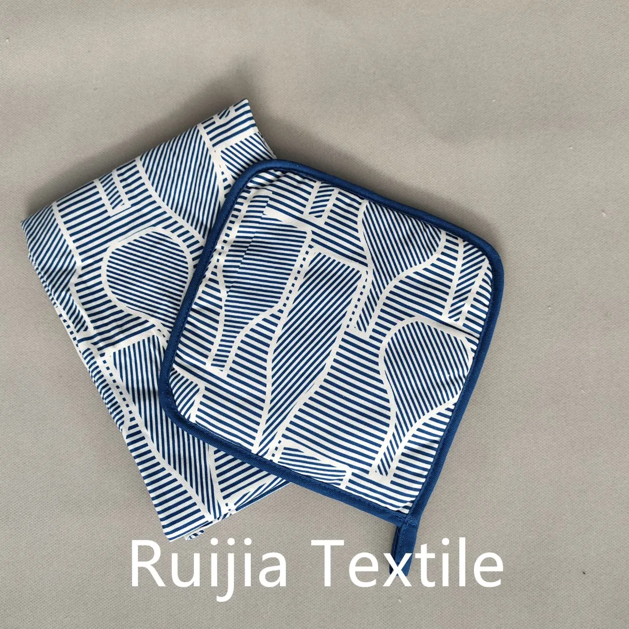 Custom Printed 100% Cotton Tea Towel & Potholder Set Made in China
