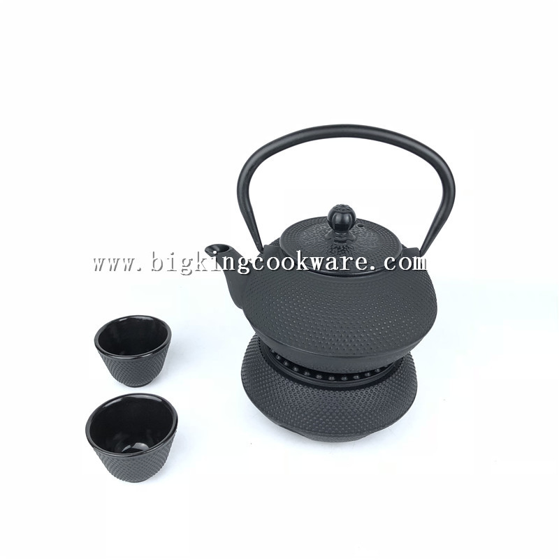 Cast Iron Tea Pot with Royal Pattern as Gift, Japanese Teapots
