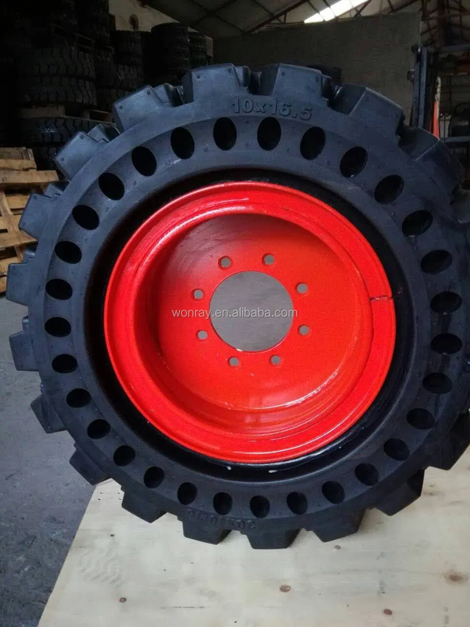Telehandler Boom Lift Scissor Lift Replacement Tires 10-16.5 31x15.50-15