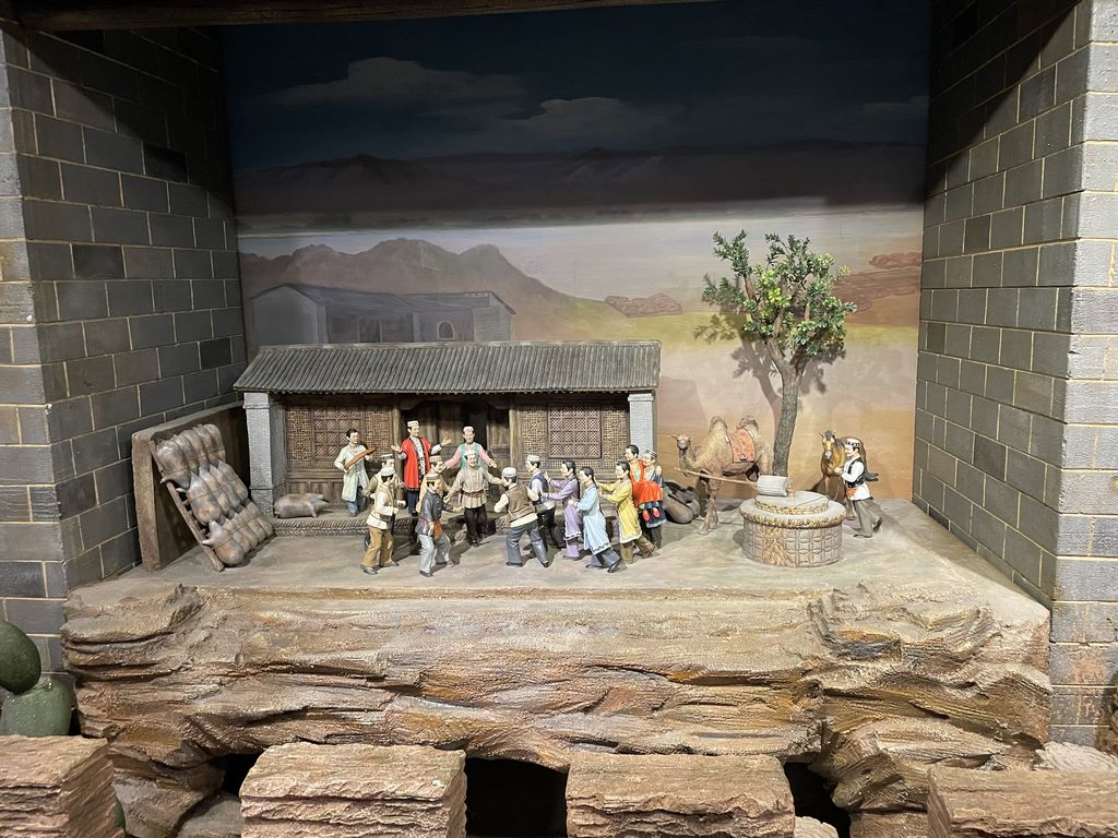 Simulation Scene Model Making Suitable for Museum Exhibitions and Displays