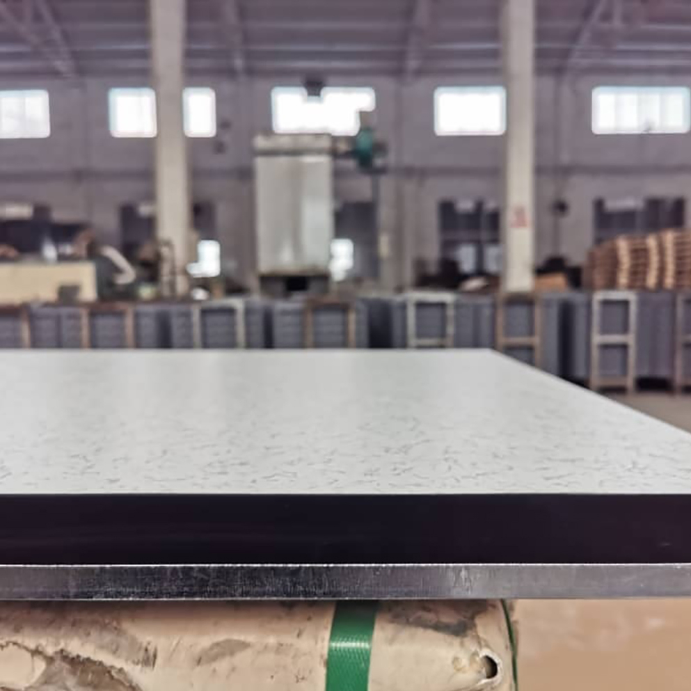 Factory Price High Configuration Anti-Static Flooring Calcium Sulphate Access Floor for Smart Offices and Computer Rooms