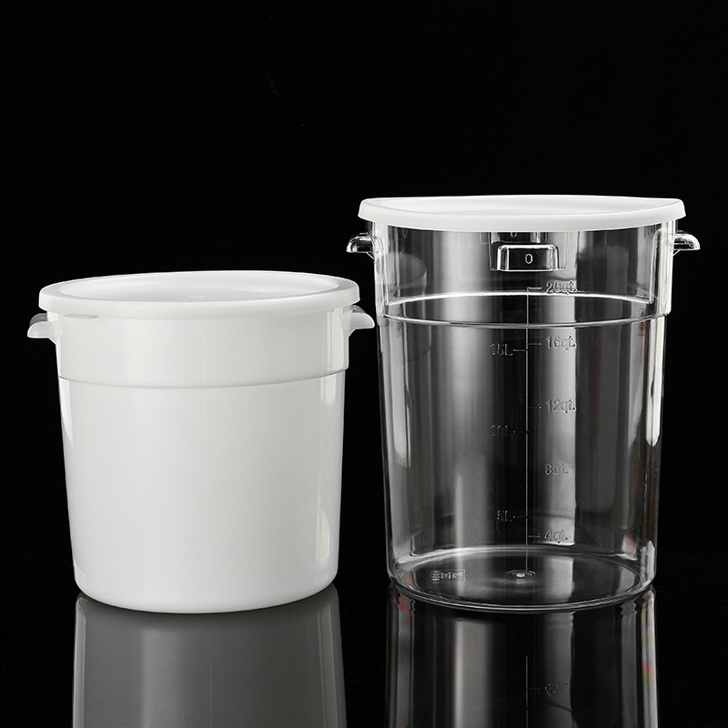 Прозрачные пластиковые контейнеры для хранения еды с мерной шкалой