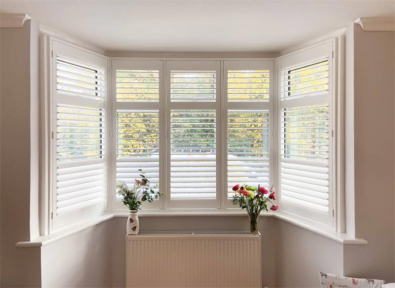 Factory Wood/PVC Plantation Shutter Louver Window