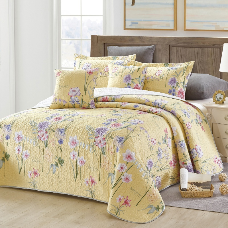 Reversible Patchwork Coverlet Soft Brushed Double King Quilt with 2 Pillowcase Bedding Set