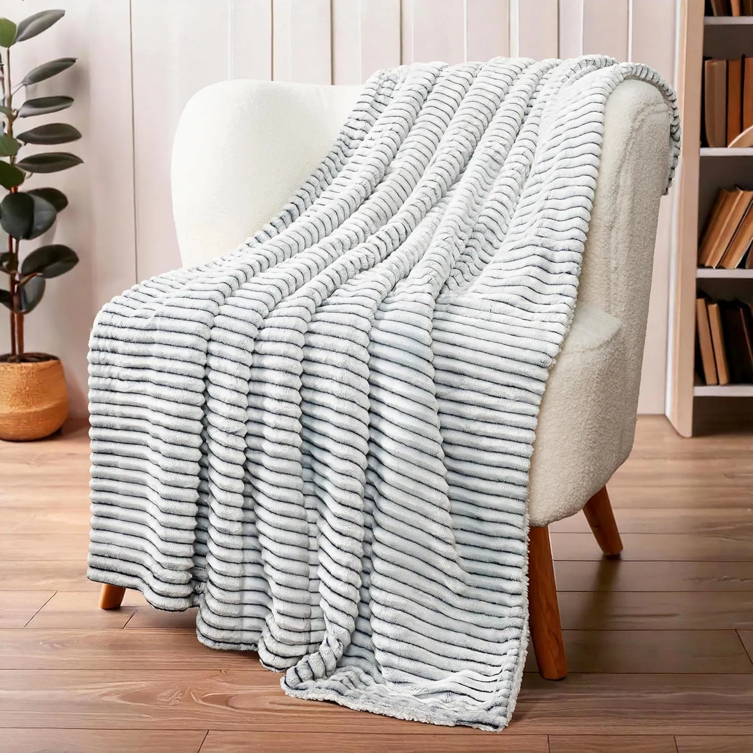 Wholesale Warm Anti-Pilling Flannel Blanket