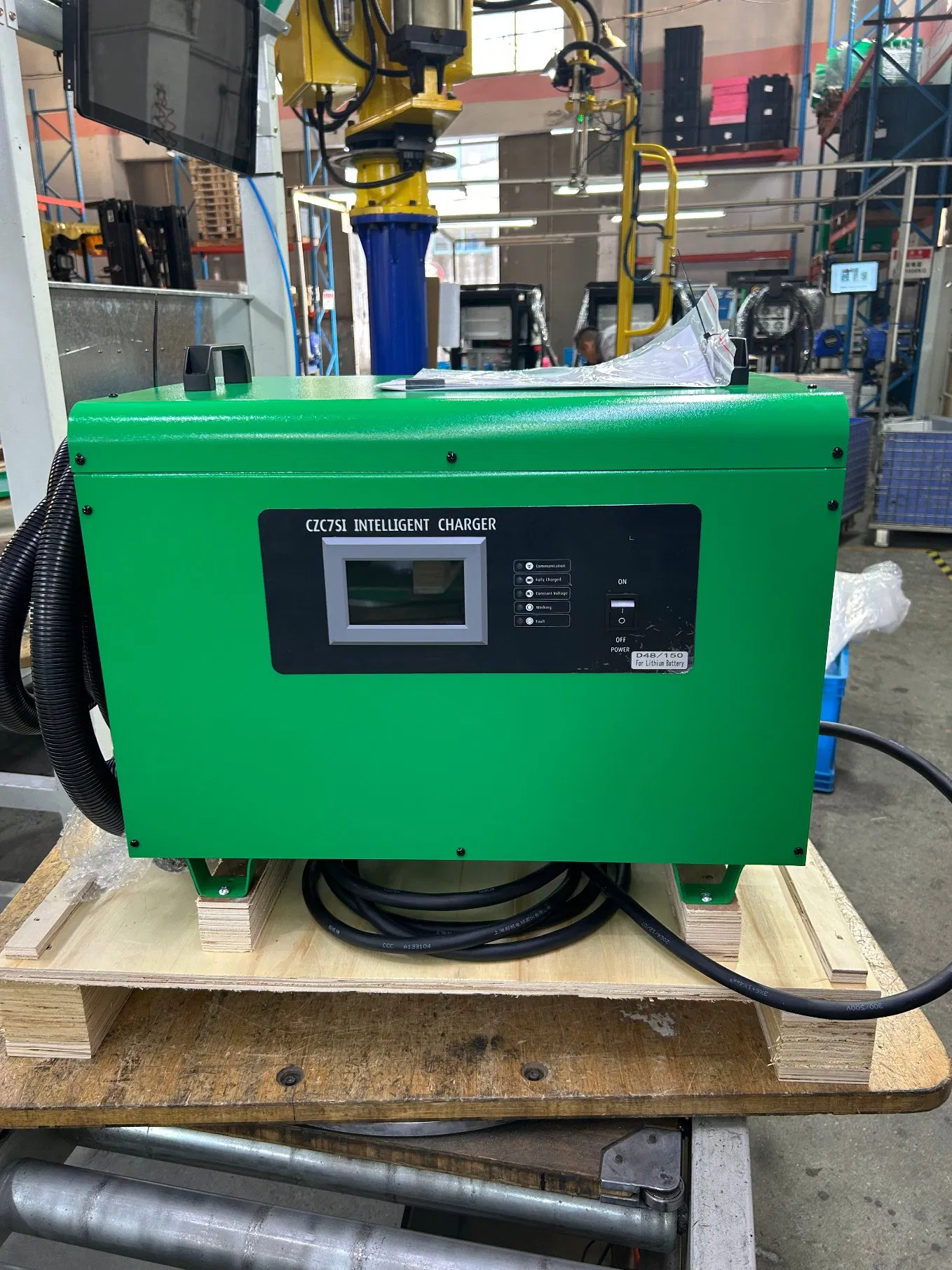 Зарядное устройство Shineng CZC7SI для литиевых батарей 60-100В