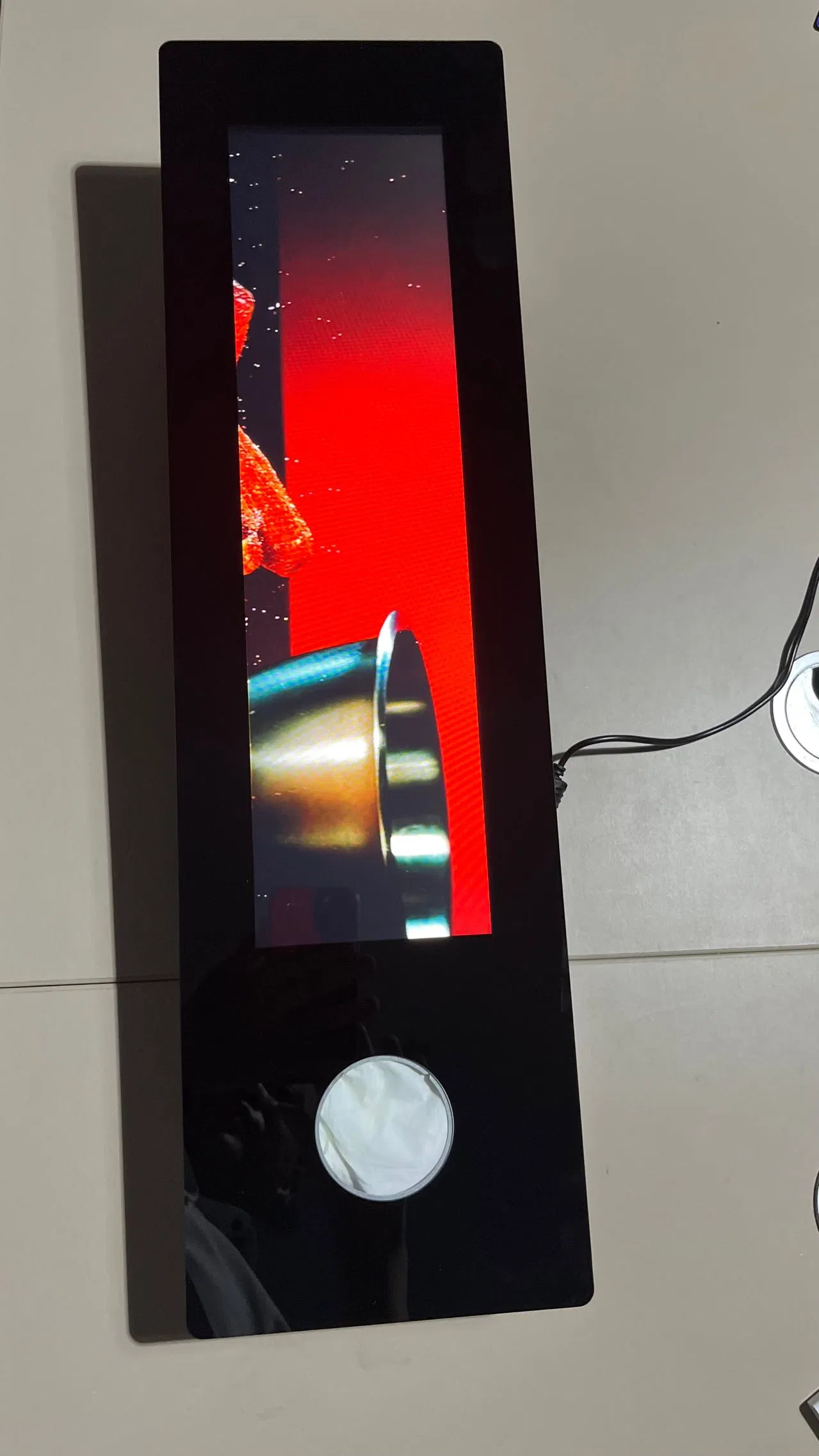 Рекламный LCD-дисплей 19.4 дюйма для Tovis и Bally