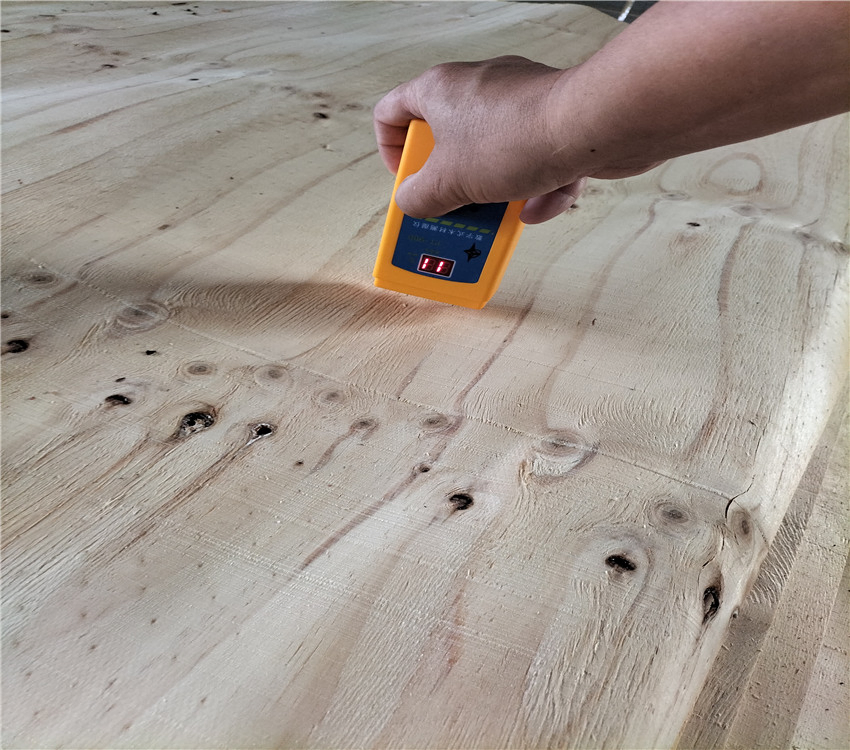 Rotary Cut Manufacturer Pine Core Layers Grade Bb / Cc Pine Core Veneer for Plywood