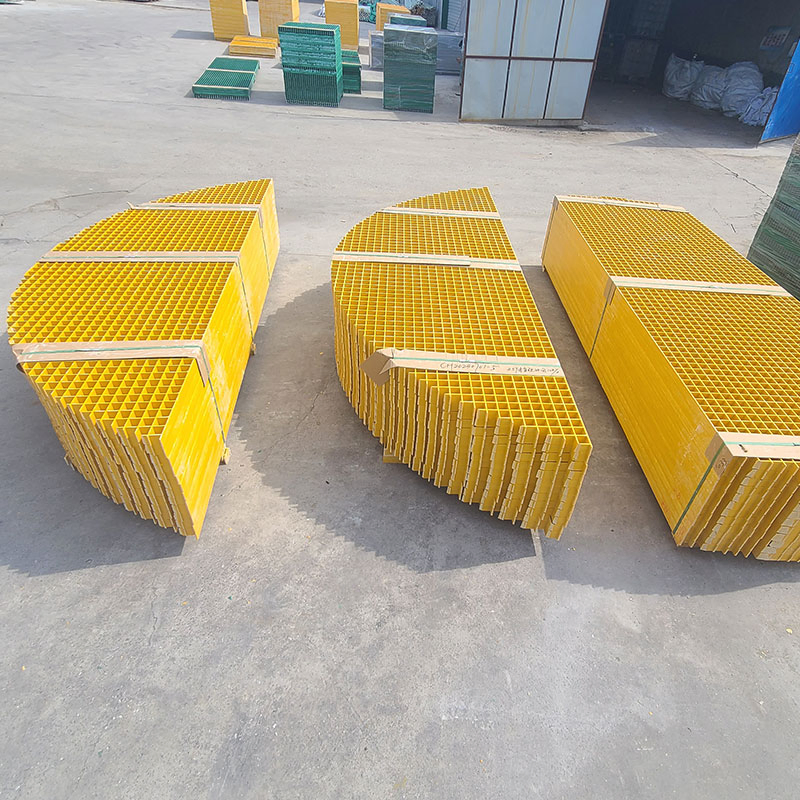M4030 Integrated Drainage FRP Grating for Efficient Water Management