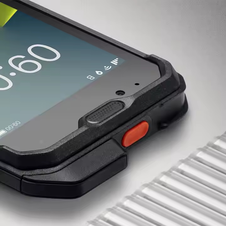 HYT PNC460: 4G/LTE рация с GPS и DMR