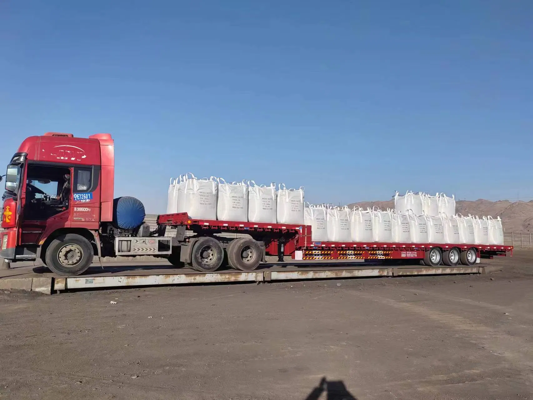 Micro Silica/Silica Fume Silicon Dioxide Sio2 90% Min From China Supplier