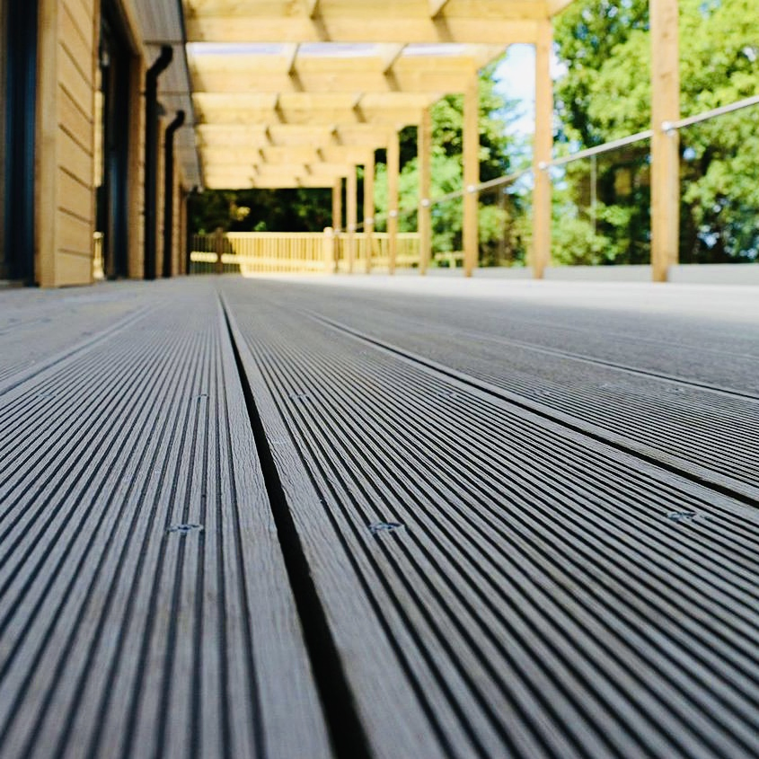 Teak/ White/Grey/Black/Dark Grey or Customized WPC Outdoor Flooring Wood Plastic Composite Decking