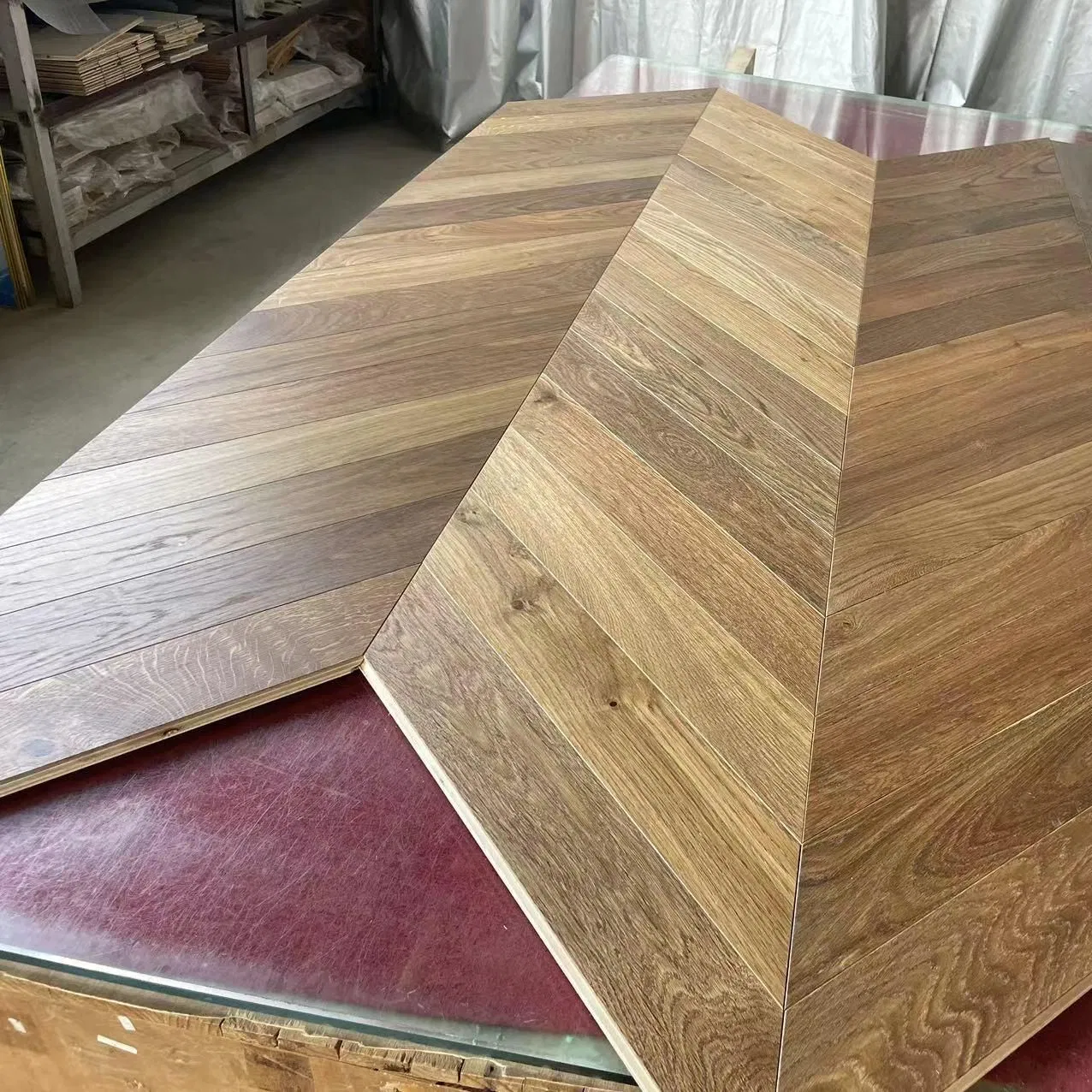 Инженерная паркетная доска из дуба, шеврон