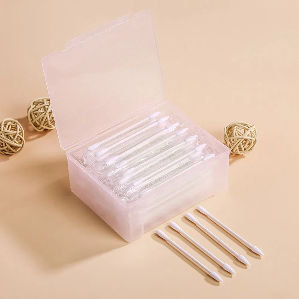 100 Pieces Double-Ended Cotton Swabs.
