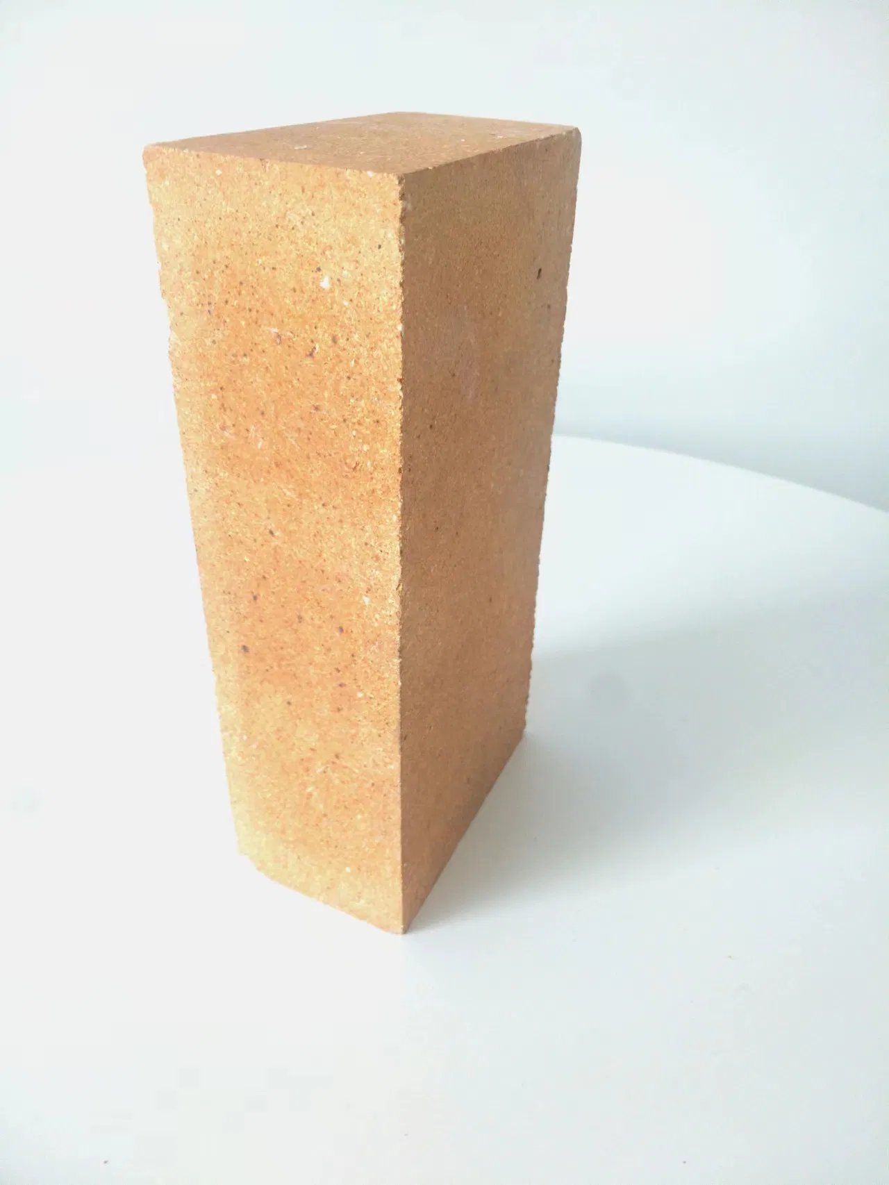 Light Weight High Insulation Performance Hitech Refractory Fireclay Brick for Pizza Oven