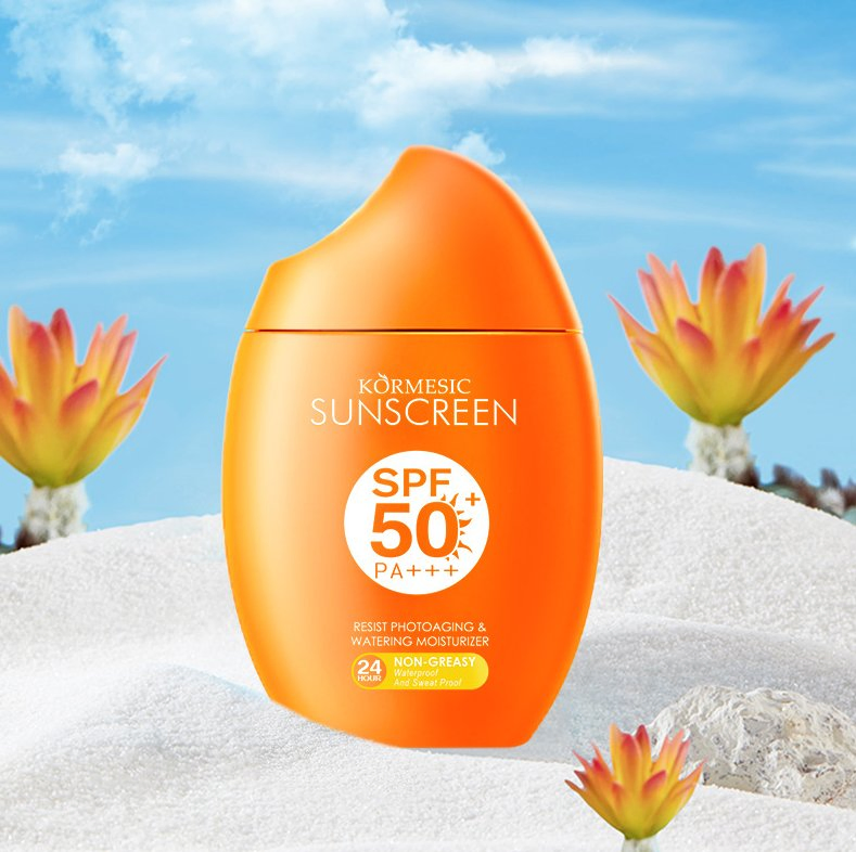 Online Wholesale and Retail Sunblock Lotion Sunscreen Face Cream SPF 50++++ Natural Extract Hydrating Lightweight Daily Sunblock