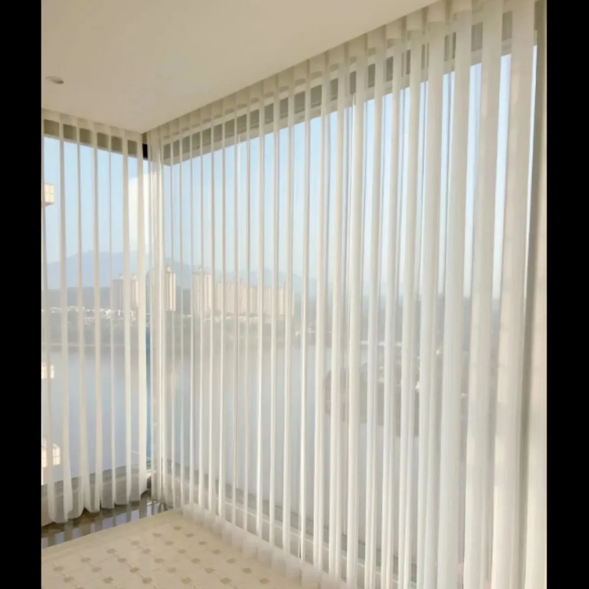 Dream Curtain Vertical Blinds Sheer Fabric Motorized Vertical Blind for Sliding Doors French Windows Bedroom