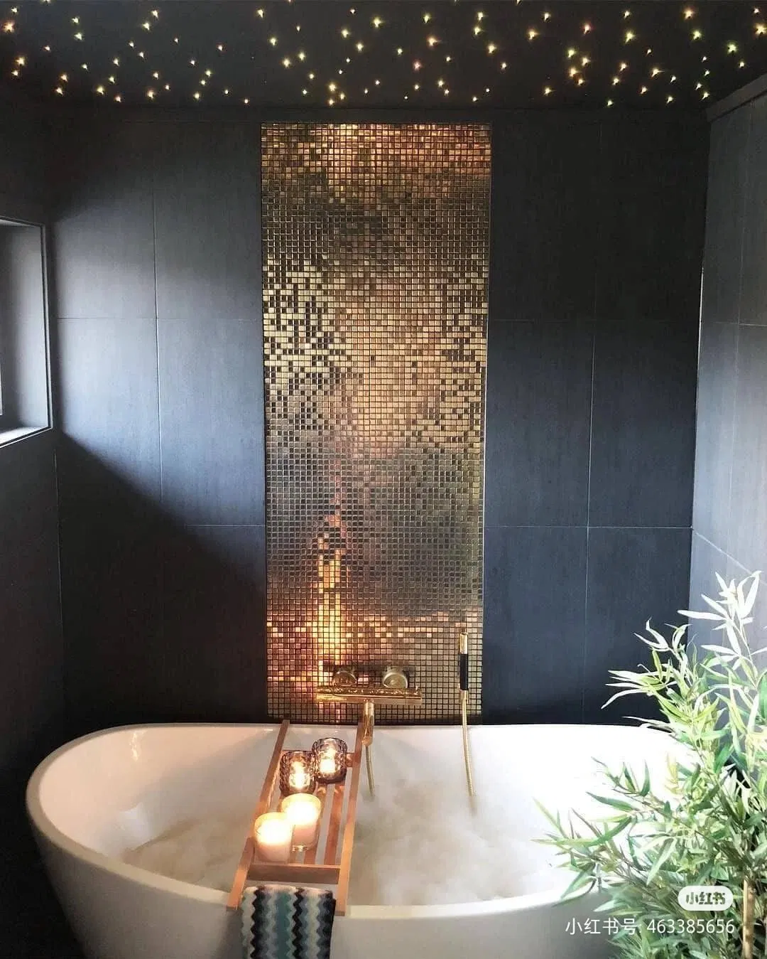 Большая ванна с гидромассажем для улицы и дома