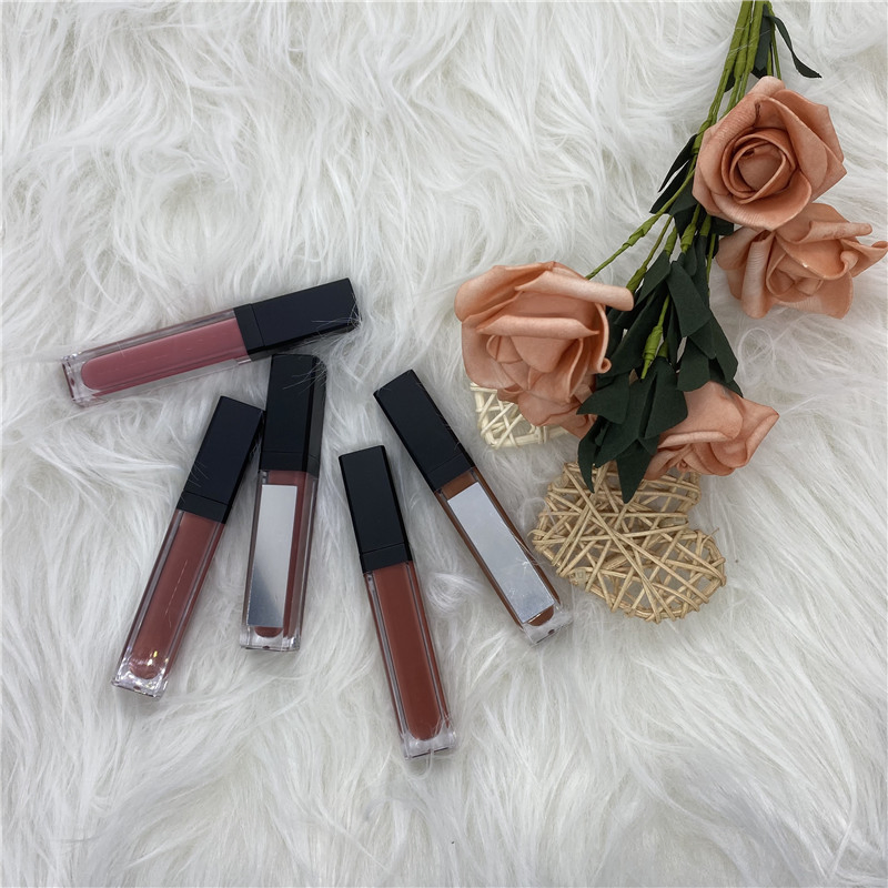 Bulk Price LED Light Lipgloss with Mirror Luxury Exquisite Long Lasting Colorfast Beautiful Lip Makeup Private Label Lipgoss