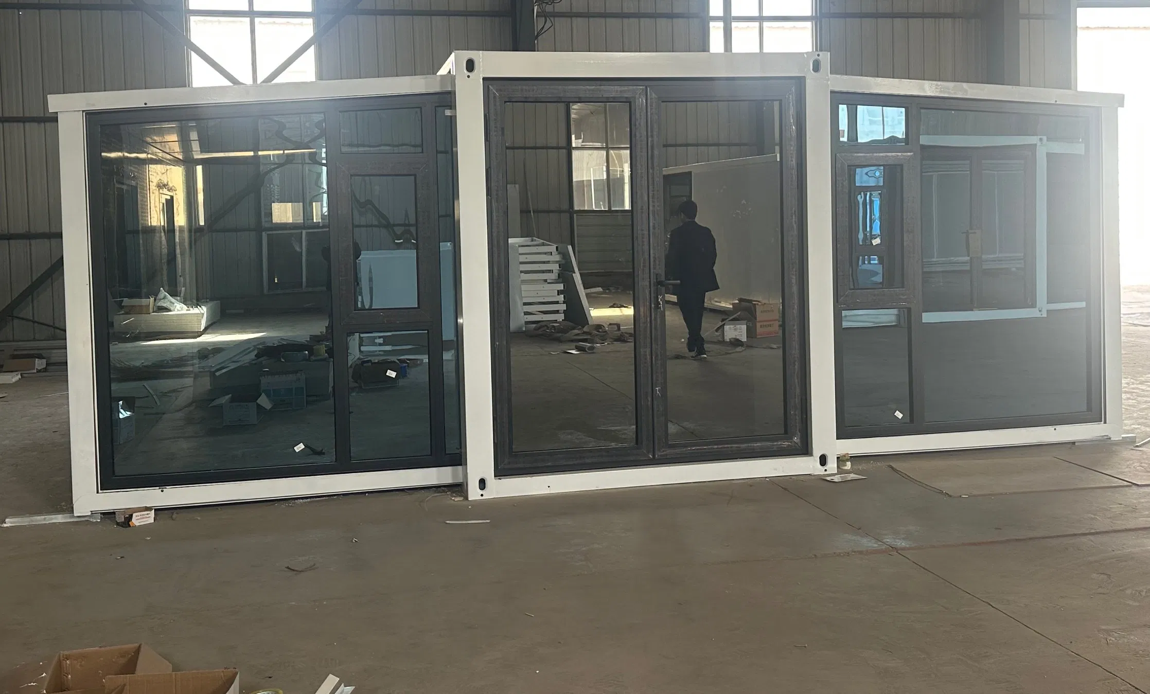 ISO Approved Villa Hotel Quick Build Prefabricated Expandable Container House