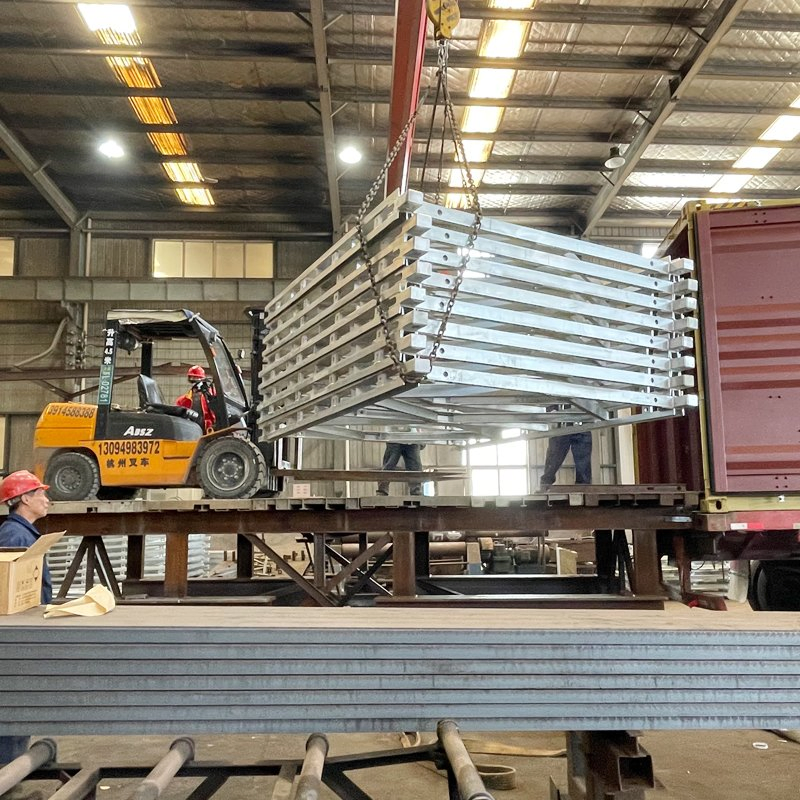 Painted Light Gray Suspension Bailey Steel Structure Bridge Prefabricated Modern Design