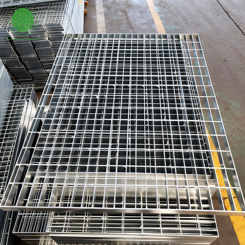 Heavy-Duty Steel Grating Plate for Superior Load Capacity