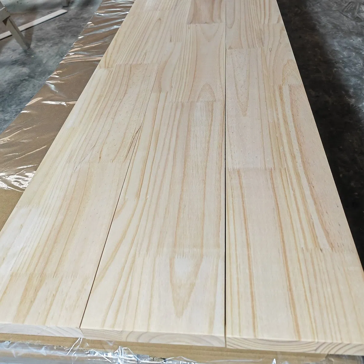 Wood Finger Jointed Board Paulownia Pine Timber Board